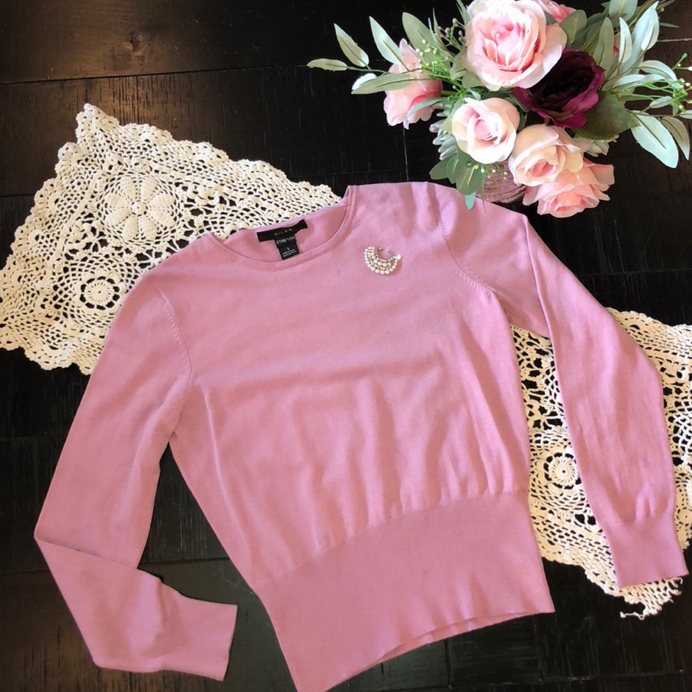 SILKS STRETCH Mauve Color Sweater.